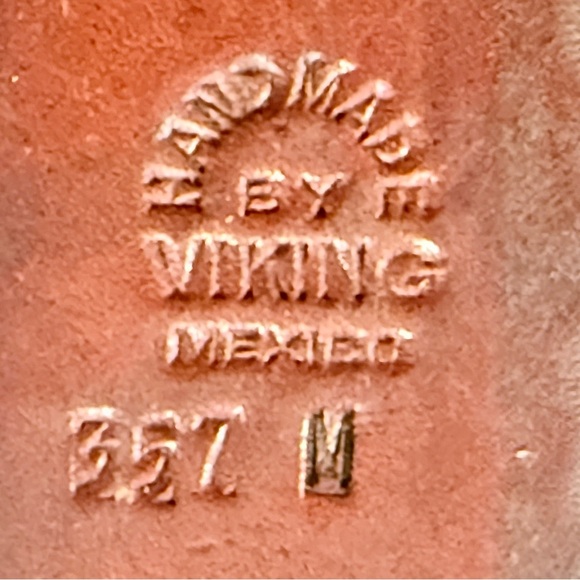 Brown Leather Western Holster Set - Picture 5 of 9